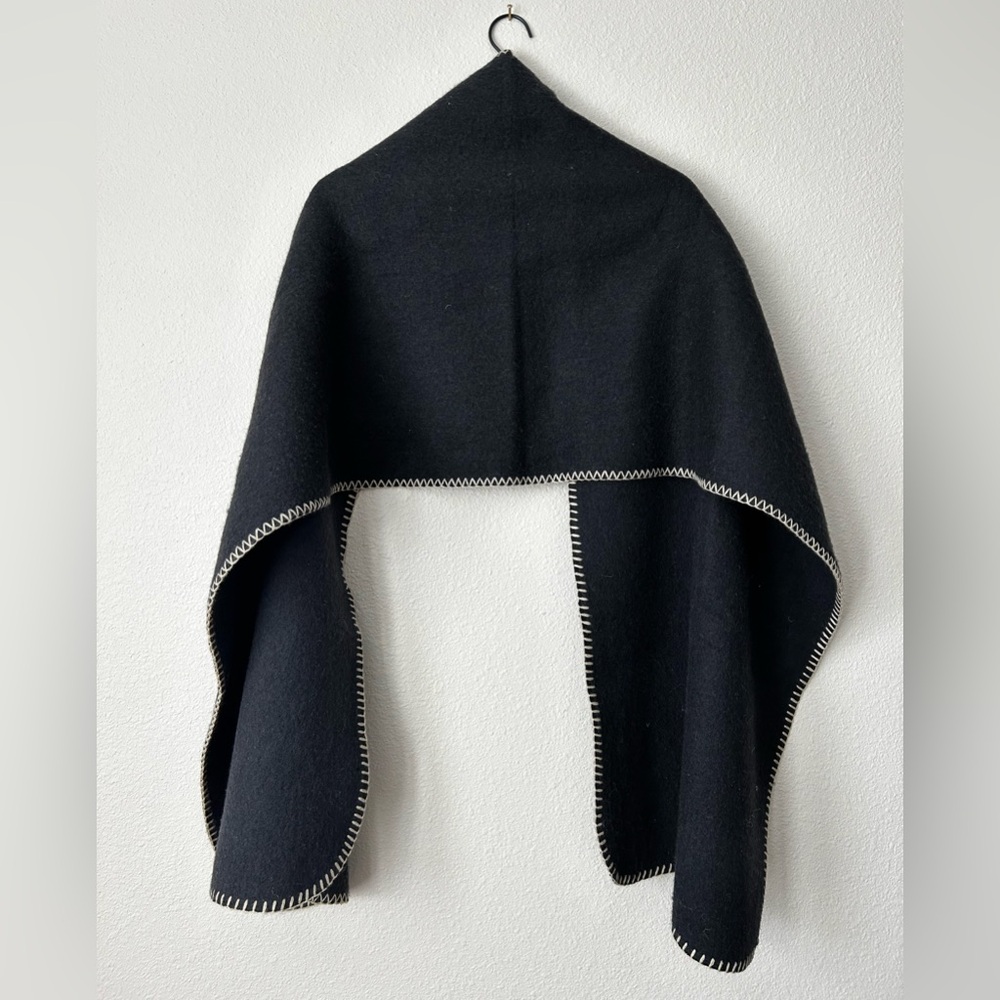 Madewell Blanket-Stitch Scarf - Picture 4 of 6